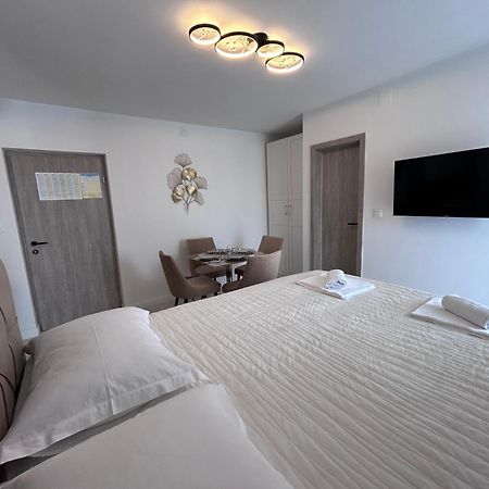 Apartmani Biokovo Макарска Екстериор снимка
