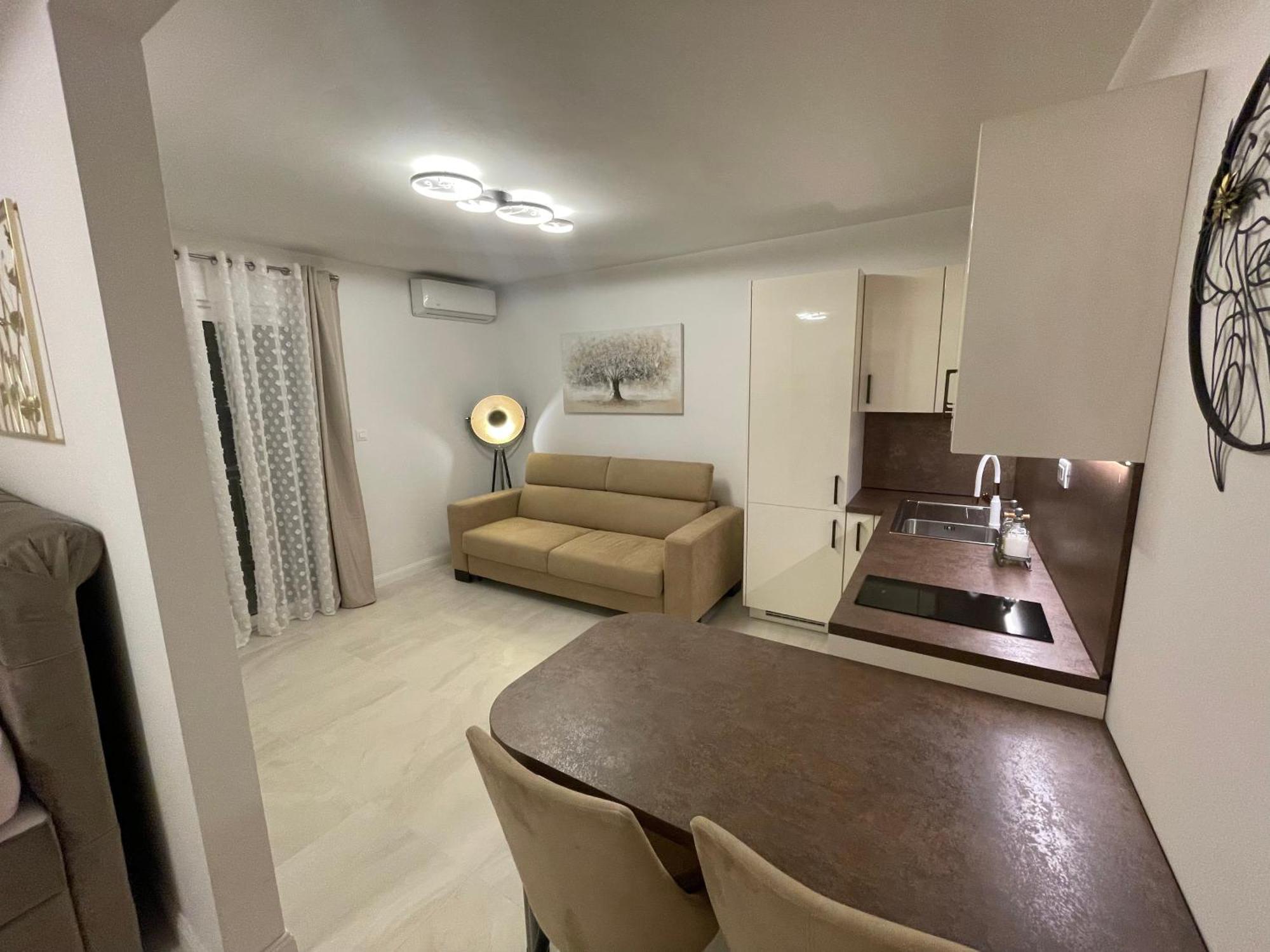 Apartmani Biokovo Макарска Екстериор снимка