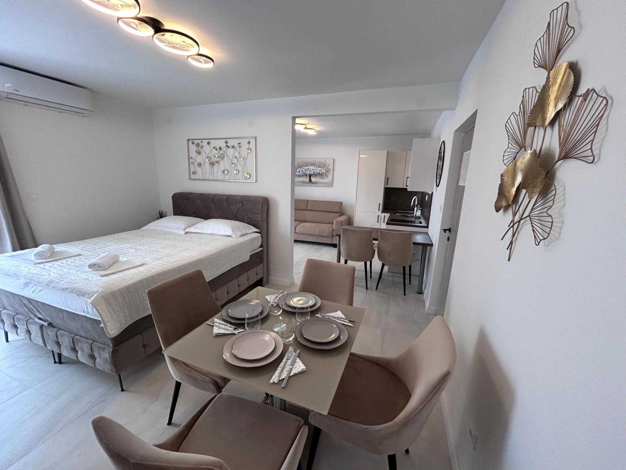 Apartmani Biokovo Макарска Екстериор снимка